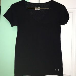 Under armor black t shirt